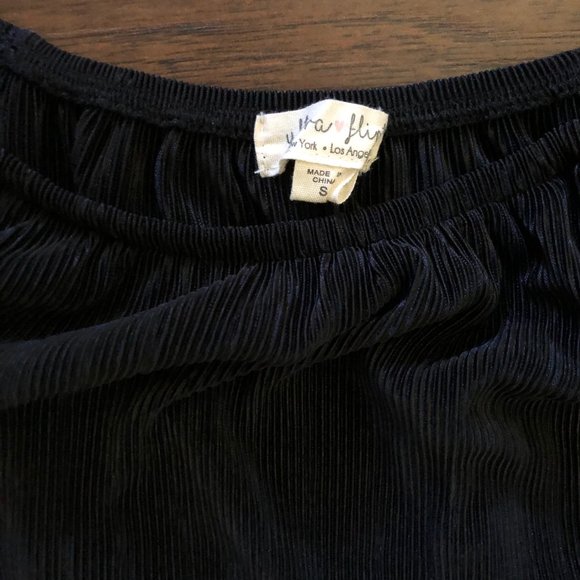 Ultra Flirt Black Romper Size Small - Picture 2 of 2
